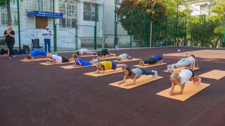 В этом году около 23 тысяч севастопольцев приняли участие в проекте «Спорт в каждый двор»