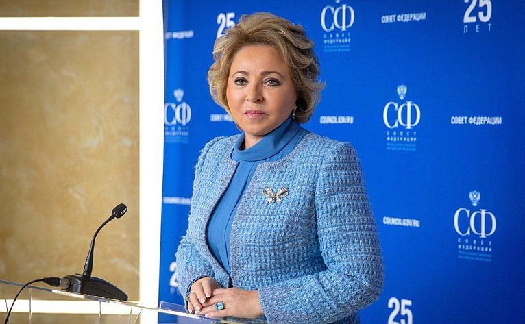 Поздравление Валентины Матвиенко с Днем воссоединения Севастополя с Россией