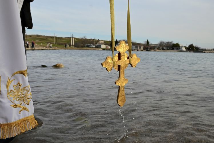 Поздравление губернатора Севастополя Михаила Развожаева с Крещением Господним