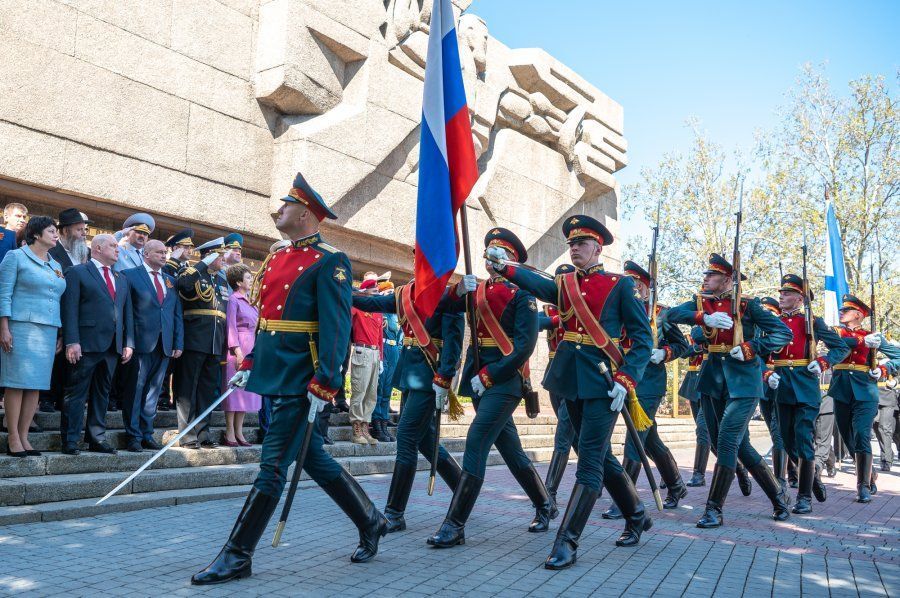 Севастополь отмечает День Победы