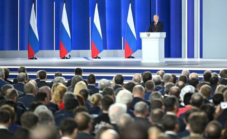 Губернатор Севастополя Михаил Развожаев прокомментировал послание Президента РФ Федеральному собранию Губернатор Севастополя Михаил Развожаев прокомментировал послание Президента РФ Федеральному собранию