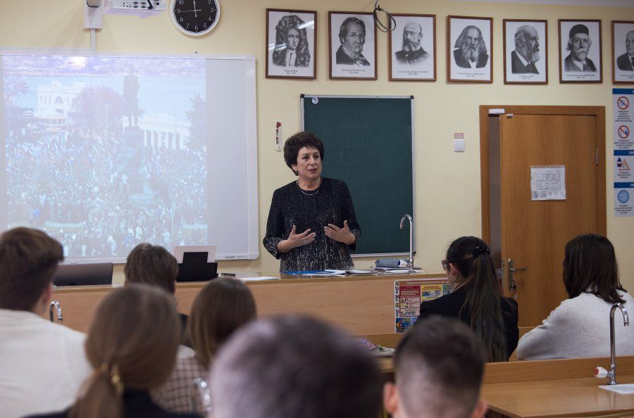 Екатерина Алтабаева: «Важно, чтобы дети понимали истоки событий Русской весны»