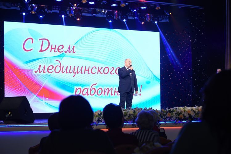 Поздравление губернатора Севастополя с Днём медицинского работника