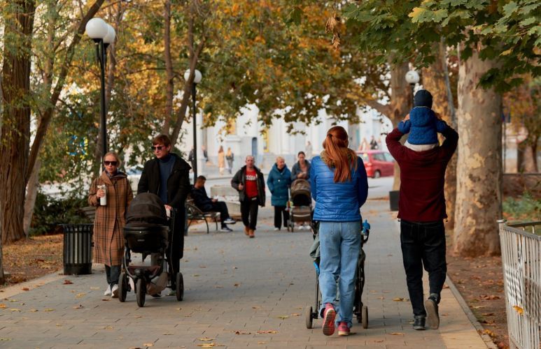  В Севастополе упростили порядок получения выплат на детей