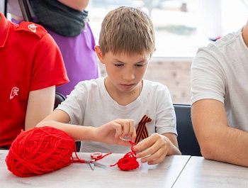 Молодежь Севастополя приняла участие во Всероссийской акции «Диалог с Героем»