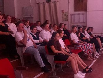 Во Дворце культуры состоялось мероприятие ко Дню солидарности в борьбе с терроризмом