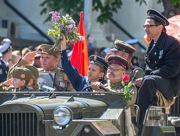 Севастополь отмечает День Победы
