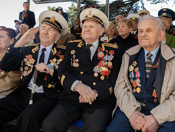 Севастополь отмечает День Победы