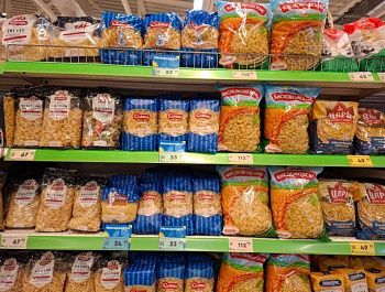 Еженедельный мониторинг цен в Севастополе: снизились цены на курицу, яйца, овощи и яблоки