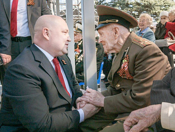 Севастополь отмечает День Победы