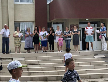 В Орлином отметили День России и День города
