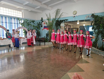 Школа встретила гостей