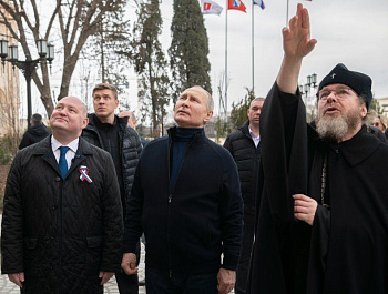 Президент открыл детскую школу искусств в Севастополе
