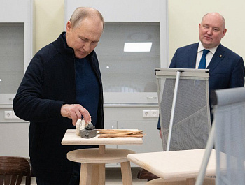 Президент открыл детскую школу искусств в Севастополе