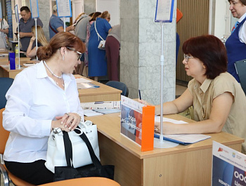 В Севастополе на Всероссийской ярмарке трудоустройства представили более 900 вакансий