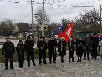 Севастопольцы приняли участие в автопробеге в поддержку Президента