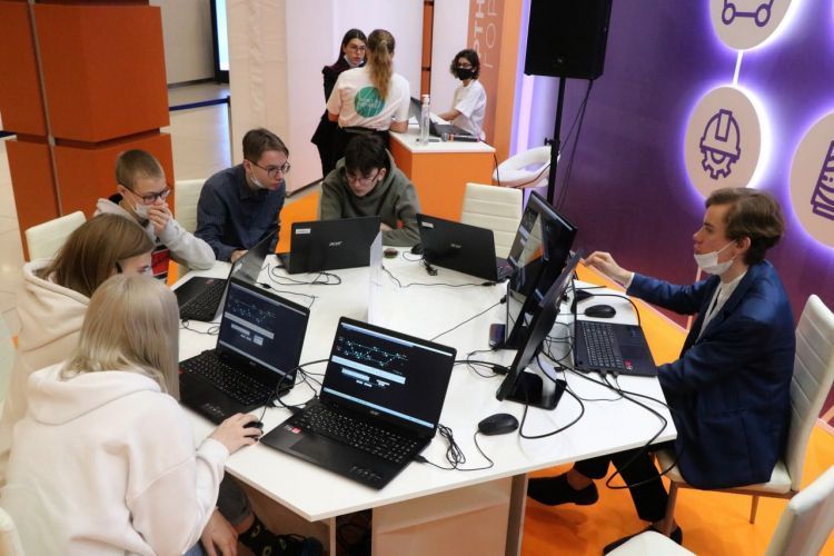 Более 3 200 севастопольских школьников зарегистрировались в проекте «Билет в будущее»