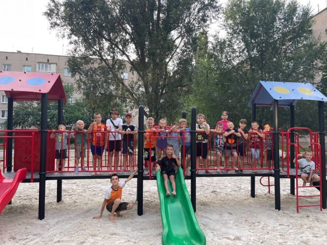 Севастополь помог подшефному Мелитополю подготовиться к учебному году