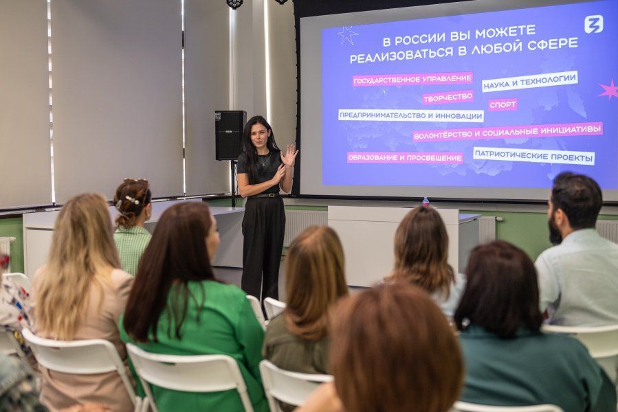 Общество «Знание» знакомит молодежь Севастополя с возможностями развития в регионе Общество «Знание» знакомит молодежь Севастополя с возможностями развития в регионе