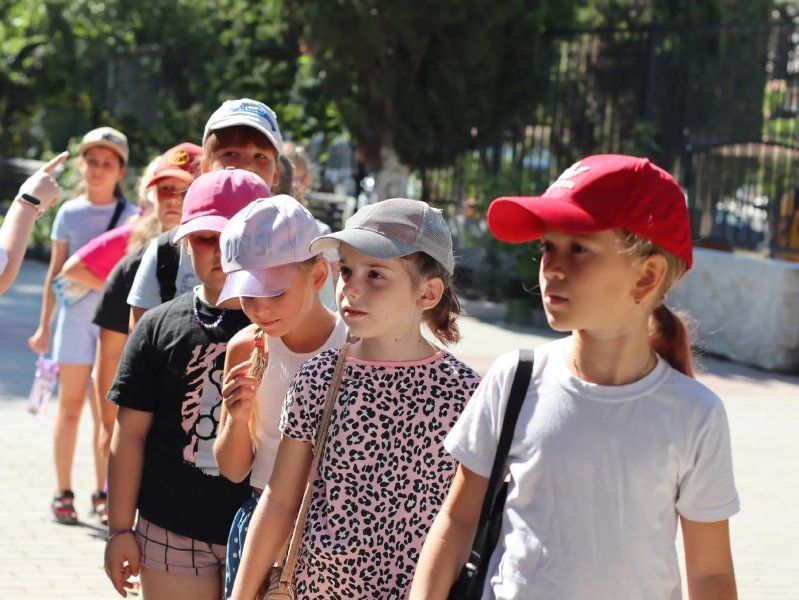 В Севастополе стартовала программа «Планета детства в школах»