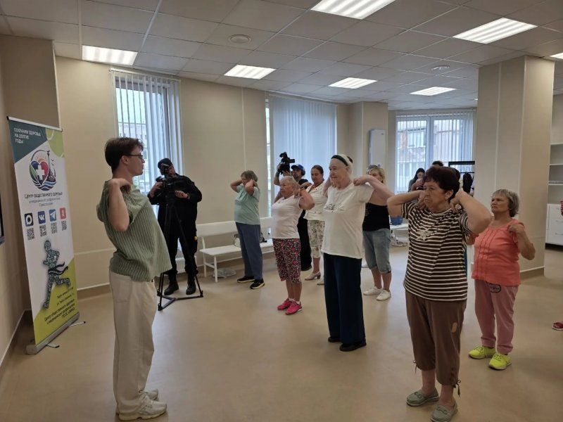 В Севастополе стартовал новый проект «Танцы без границ» для старшего поколения