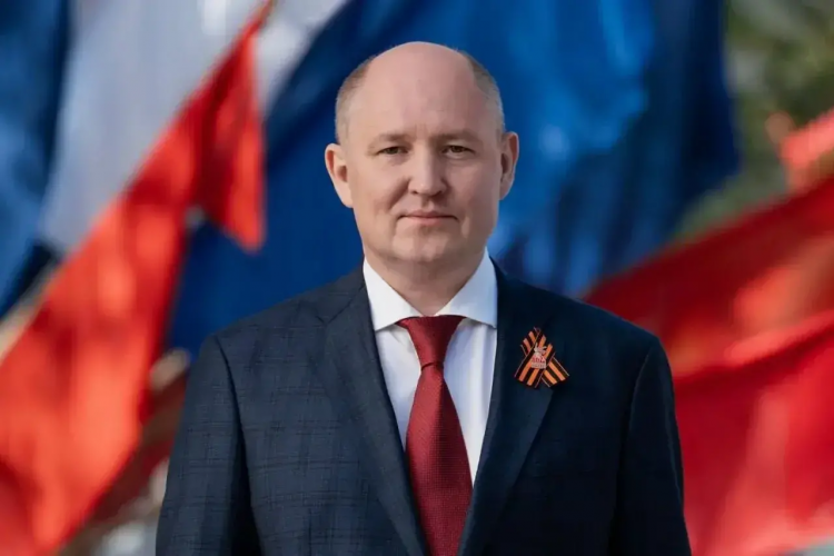 Поздравление губернатора Севастополя с Днем России