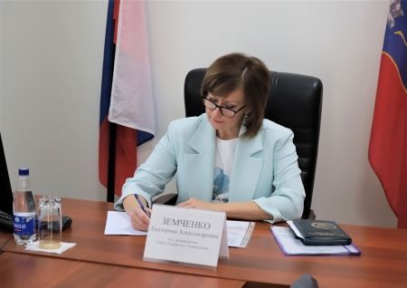 Севастопольские налогоплательщики получили ответы на вопросы в ходе личного приема Севастопольские налогоплательщики получили ответы на вопросы в ходе личного приема