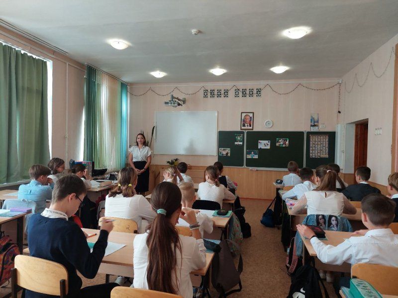 Поздравление губернатора Севастополя с Днем учителя