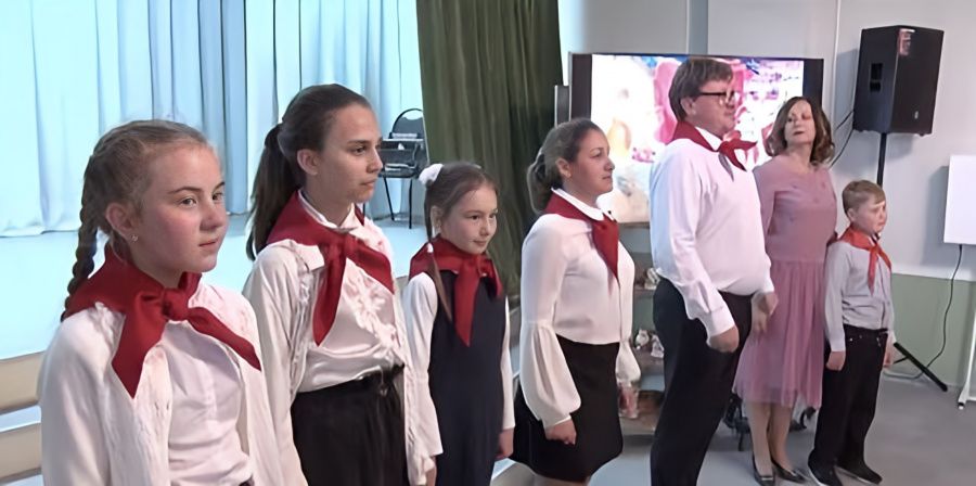 Виртуальный концертный зал открыли в селе Новобобровка Орлиновского центра культуры и досуга