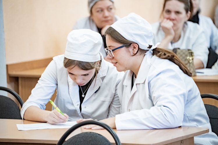 Будущие медики в Севастополе смогут получать ежемесячную выплату с первого курса