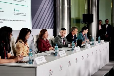 Константин Чекмышев рассказал на Московском финансовом форуме о Едином финансовом анализе ФНС Константин Чекмышев рассказал на Московском финансовом форуме о Едином финансовом анализе ФНС