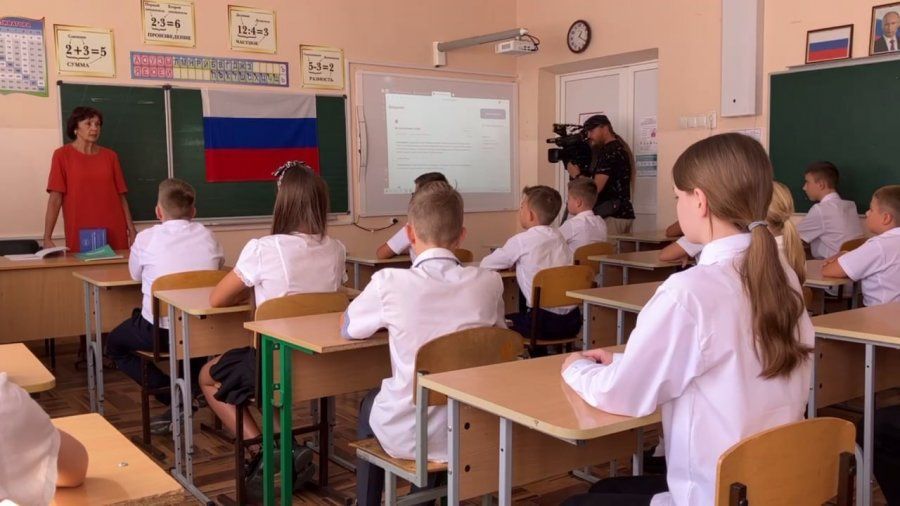 В школах Севастополя введут новые еженедельные занятия о достижениях России