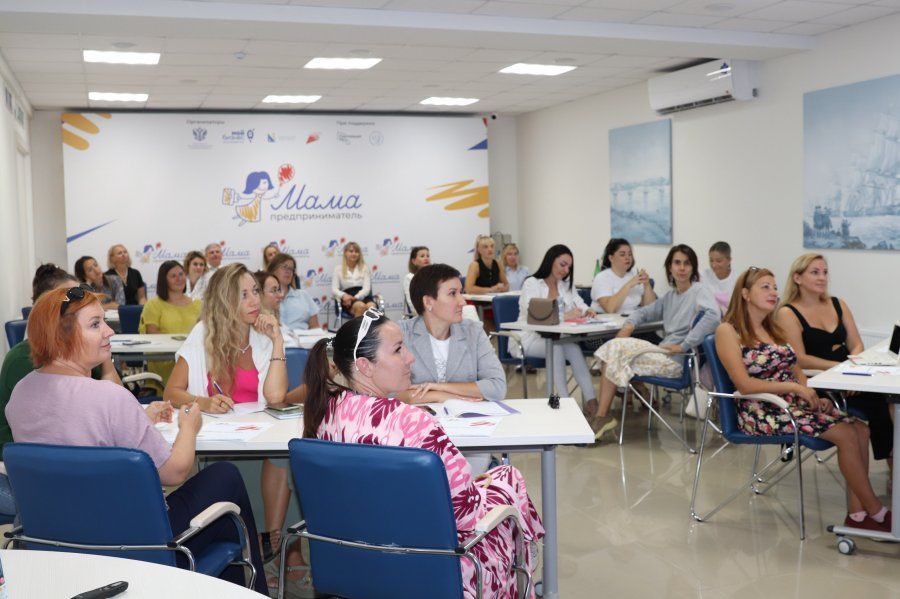В Севастополе впервые стартовала федеральная программа «Мама-предприниматель»