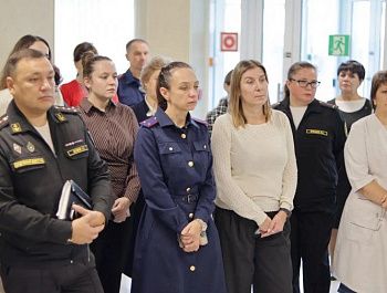 В Севастопольском кадетском корпусе прошла экскурсия о героической обороне города