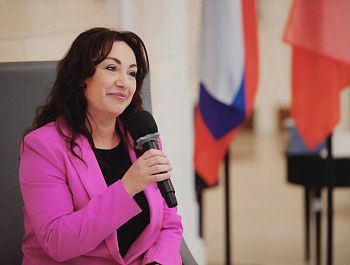 18 школьников Севастополя получили первые паспорта