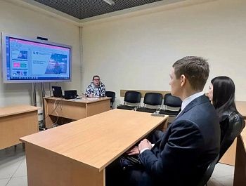 Студенты СевГУ прошли стажировку в ЕДДС Севастополя