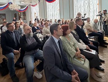 В Севастополе подготовили новое справочное издание «Медалью «За оборону Севастополя» наградить»