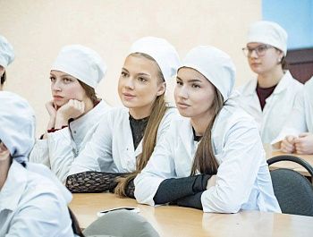 В Малой академии наук для детей открыты летние программы дополнительного образования