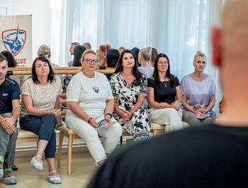 В поселке 1-е отделение Золотой Балки жители прошли курс по первой помощи