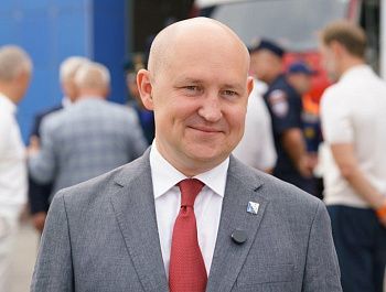 В День 150-летия пожарной охраны Севастополя Михаил Развожаев открыл пожарную часть в Павловке и вручил награды пожарным и спасателям