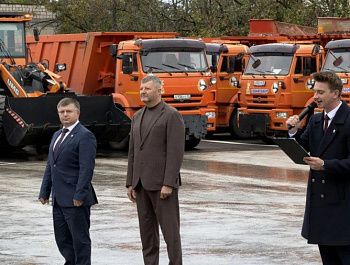 В Севастополе поздравили дорожников с профессиональным праздником