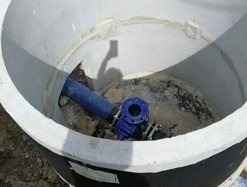 На улице Брянской обновляют водопровод