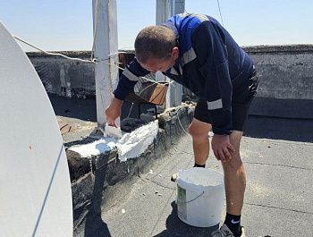 Отремонтировали крышу дома на улице Николая Музыки