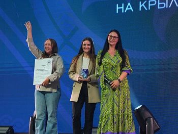 Дизайнеры из Севастополя победили на окружном этапе конкурса адаптивной одежды «На крыльях»
