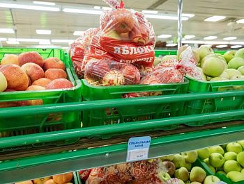 В Севастополе провели еженедельный мониторинг цен на потребительском рынке: не подорожали курица, яйца и овощи