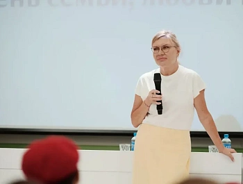 В Севастополе ко Дню семьи, любви и верности прошла серия праздничных мероприятий