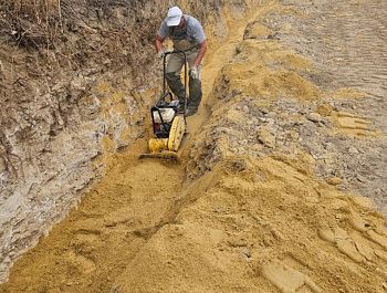 На двух улицах в селе Родное до конца года обновят водопроводод
