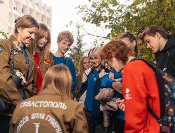 В СевГУ завершился управленческий интенсив «Будь в ТОПе!» для командных составов Губернаторских школьных трудовых отрядов