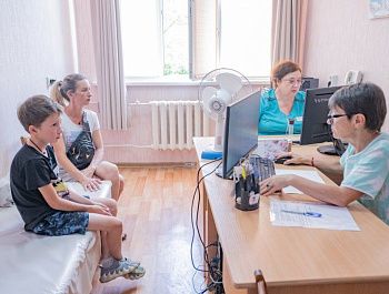 Заслуженный врач Севастополя Светлана Гончарова работает в педиатрии более 30 лет