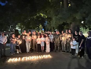 Жители Орлиновского муниципального округа почтили память героев в День памяти и скорби